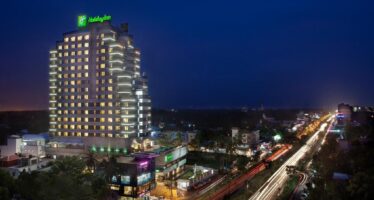 Holiday inn –  هوليداي ان